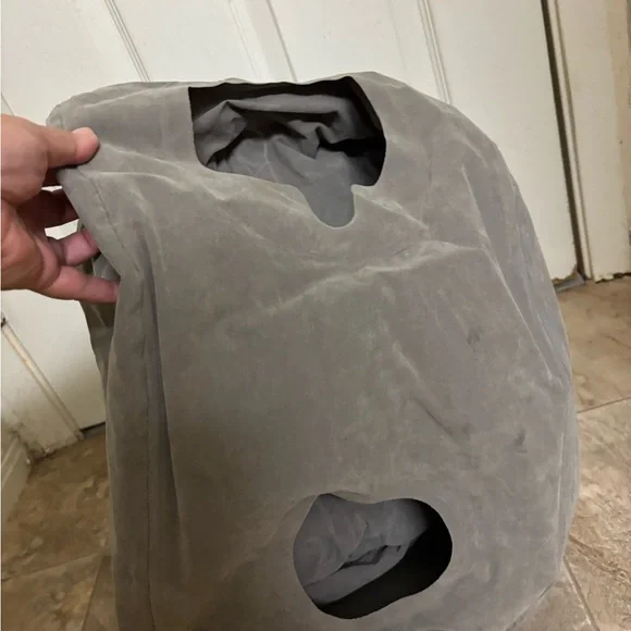 Gray Inflatable Travel Pillow - Picture 9 of 12